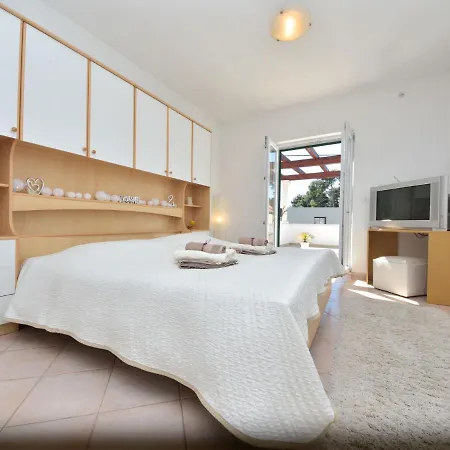 Bila By Interhome Feriehus Zadar