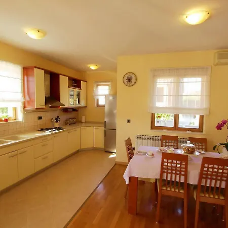 Bila By Interhome Feriehus Zadar