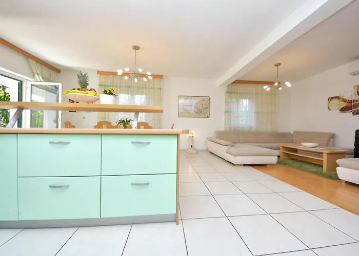 Vikendica Holiday Home Bila Vila By Interhome