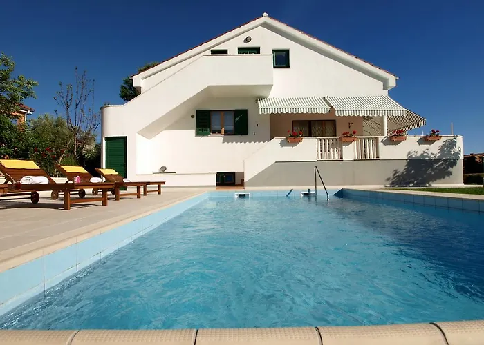 Vikendica Holiday Home Bila Vila By Interhome Zadar