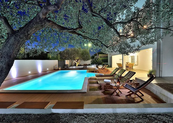 Vikendica Holiday Home Bila Vila By Interhome