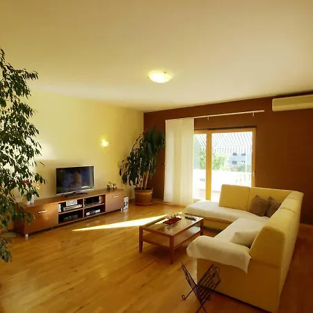 Bila By Interhome 別荘 *