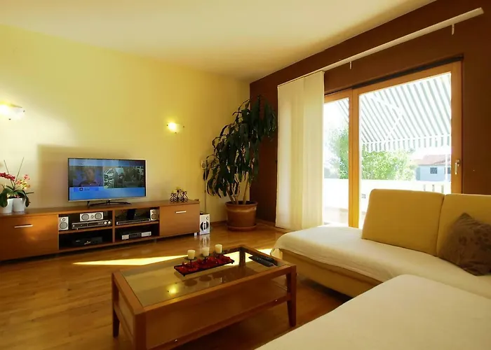 Prázdninový dům Bila By Interhome